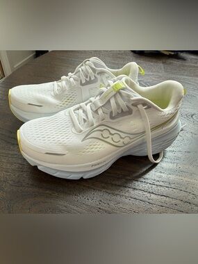 Saucony Guide 18 PWRRUN